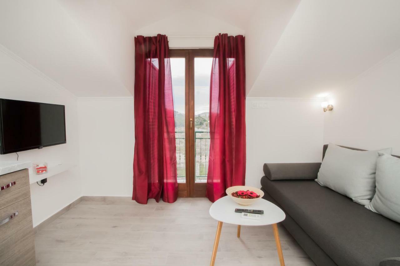 Apartments Tonka شيبينيك المظهر الخارجي الصورة
