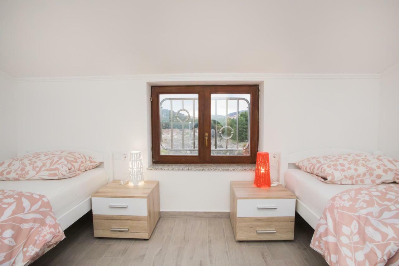Apartments Tonka شيبينيك المظهر الخارجي الصورة